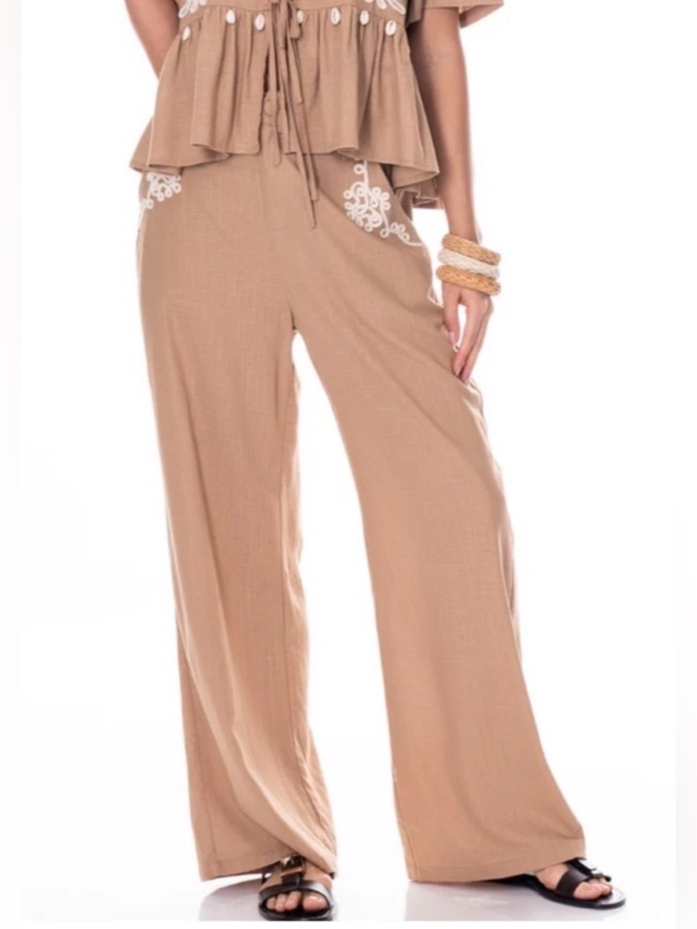 New Wide Leg Pants with Embroidered Accents - Taupe / Medium Tan & Ivory, Sz M